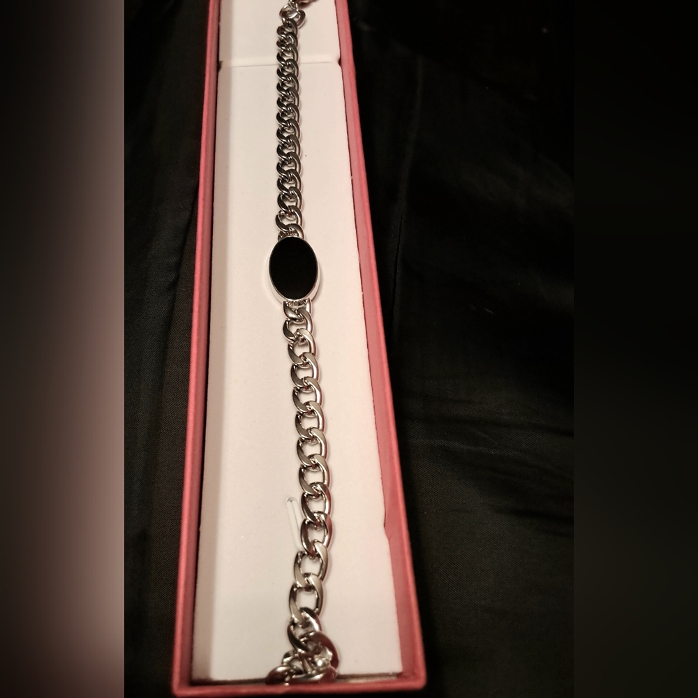 Elegant Silver Bracelet with Black Accent